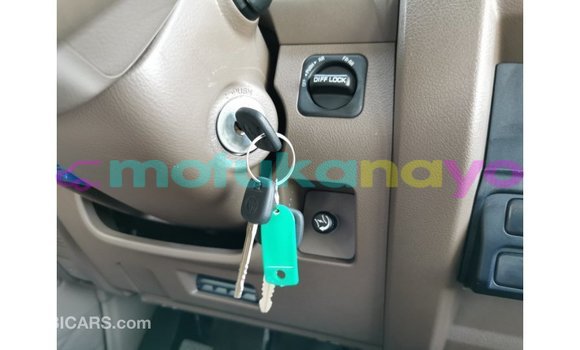 Buy Import Toyota Land Cruiser Beige Car in Import - Dubai in Bandundu Buy Import Toyota Land Cruiser Beige Car in Import - Dubai in Bandundu