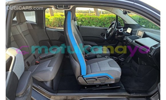 Buy Import BMW C White Bike in Import - Dubai in Bandundu Buy Import BMW C White Bike in Import - Dubai in Bandundu