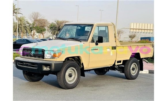 Buy Import Toyota Land Cruiser Beige Car in Import - Dubai in Bandundu Buy Import Toyota Land Cruiser Beige Car in Import - Dubai in Bandundu