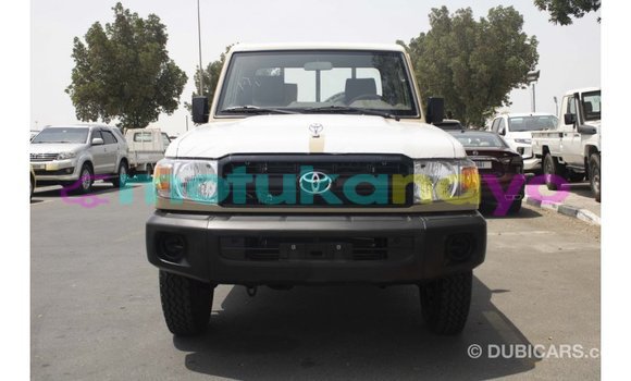 Buy Import Toyota Land Cruiser Beige Car in Import - Dubai in Bandundu Buy Import Toyota Land Cruiser Beige Car in Import - Dubai in Bandundu