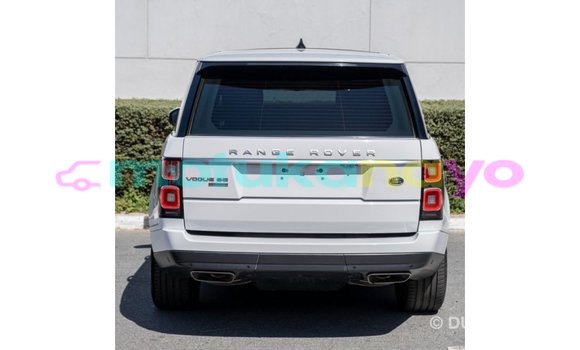 Acheter Import Voiture Land Rover Range Rover Blanc à Import - Dubai, Bandundu Acheter Import Voiture Land Rover Range Rover Blanc à Import - Dubai, Bandundu