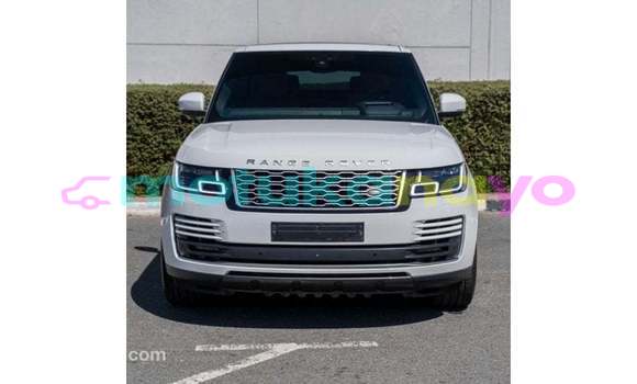 Acheter Import Voiture Land Rover Range Rover Blanc à Import - Dubai, Bandundu Acheter Import Voiture Land Rover Range Rover Blanc à Import - Dubai, Bandundu