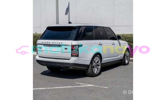 Acheter Import Voiture Land Rover Range Rover Blanc à Import - Dubai, Bandundu Acheter Import Voiture Land Rover Range Rover Blanc à Import - Dubai, Bandundu