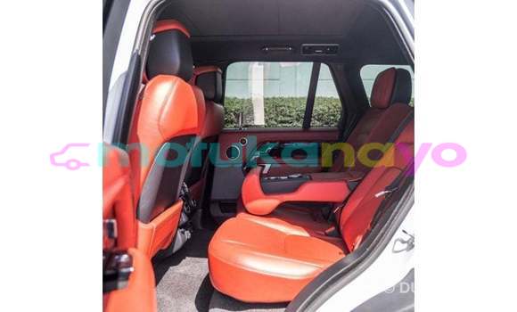Acheter Import Voiture Land Rover Range Rover Blanc à Import - Dubai, Bandundu Acheter Import Voiture Land Rover Range Rover Blanc à Import - Dubai, Bandundu