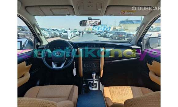 Acheter Import Voiture Toyota Fortuner Blanc à Import - Dubai, Bandundu Acheter Import Voiture Toyota Fortuner Blanc à Import - Dubai, Bandundu