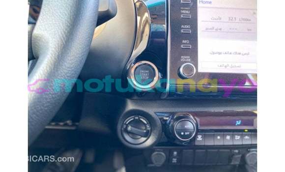 Buy Import Toyota Hilux White Car in Import - Dubai in Bandundu Buy Import Toyota Hilux White Car in Import - Dubai in Bandundu