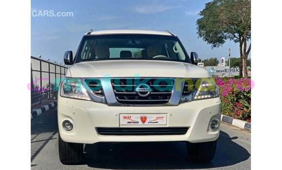 Buy Import Nissan Patrol White Car in Import - Dubai in Bandundu Buy Import Nissan Patrol White Car in Import - Dubai in Bandundu