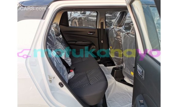 Buy Import Suzuki Swift White Car in Import - Dubai in Bandundu Buy Import Suzuki Swift White Car in Import - Dubai in Bandundu