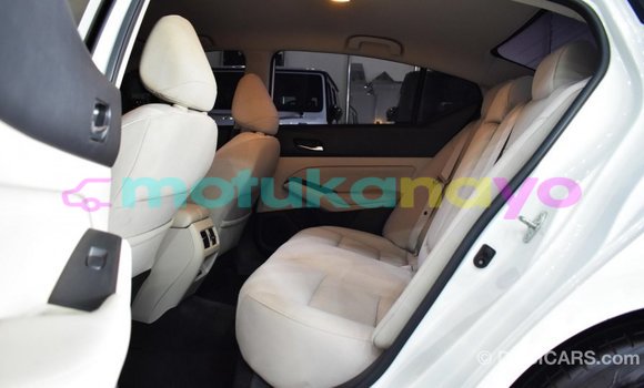 Acheter Import Voiture Nissan Altima Blanc à Import - Dubai, Bandundu Acheter Import Voiture Nissan Altima Blanc à Import - Dubai, Bandundu