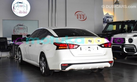 Acheter Import Voiture Nissan Altima Blanc à Import - Dubai, Bandundu Acheter Import Voiture Nissan Altima Blanc à Import - Dubai, Bandundu