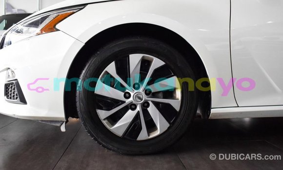 Acheter Import Voiture Nissan Altima Blanc à Import - Dubai, Bandundu Acheter Import Voiture Nissan Altima Blanc à Import - Dubai, Bandundu