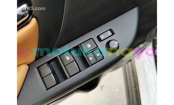 Buy Import Toyota Fortuner White Car in Import - Dubai in Bandundu Buy Import Toyota Fortuner White Car in Import - Dubai in Bandundu