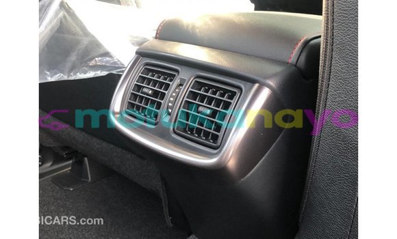 Acheter Import Voiture Toyota Hilux Noir à Import - Dubai, Bandundu Acheter Import Voiture Toyota Hilux Noir à Import - Dubai, Bandundu