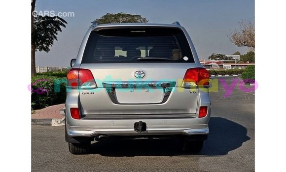 Buy Import Toyota Land Cruiser Other Car in Import - Dubai in Bandundu Buy Import Toyota Land Cruiser Other Car in Import - Dubai in Bandundu