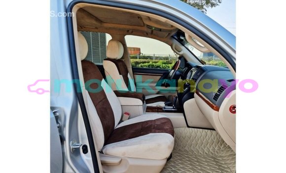 Buy Import Toyota Land Cruiser Other Car in Import - Dubai in Bandundu Buy Import Toyota Land Cruiser Other Car in Import - Dubai in Bandundu