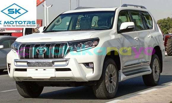 Acheter Import Voiture Toyota Prado Blanc à Import - Dubai, Bandundu Acheter Import Voiture Toyota Prado Blanc à Import - Dubai, Bandundu