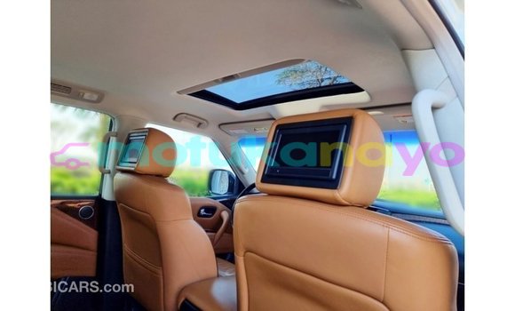 Acheter Import Voiture Nissan Patrol Blanc à Import - Dubai, Bandundu Acheter Import Voiture Nissan Patrol Blanc à Import - Dubai, Bandundu