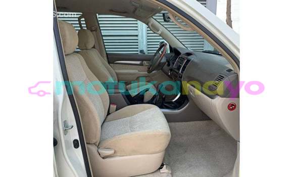 Acheter Import Voiture Toyota Prado Blanc à Import - Dubai, Bandundu Acheter Import Voiture Toyota Prado Blanc à Import - Dubai, Bandundu