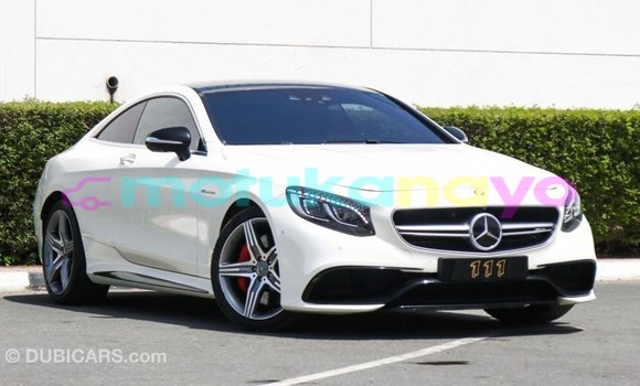 Buy Import Mercedes-Benz 190 (W201) White Car in Import - Dubai in Bandundu Buy Import Mercedes-Benz 190 (W201) White Car in Import - Dubai in Bandundu