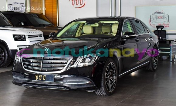 Acheter Import Voiture Mercedes-Benz 190 (W201) Noir à Import - Dubai, Bandundu Acheter Import Voiture Mercedes-Benz 190 (W201) Noir à Import - Dubai, Bandundu