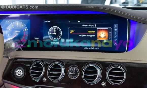 Acheter Import Voiture Mercedes-Benz 190 (W201) Noir à Import - Dubai, Bandundu Acheter Import Voiture Mercedes-Benz 190 (W201) Noir à Import - Dubai, Bandundu