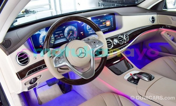 Acheter Import Voiture Mercedes-Benz 190 (W201) Noir à Import - Dubai, Bandundu Acheter Import Voiture Mercedes-Benz 190 (W201) Noir à Import - Dubai, Bandundu