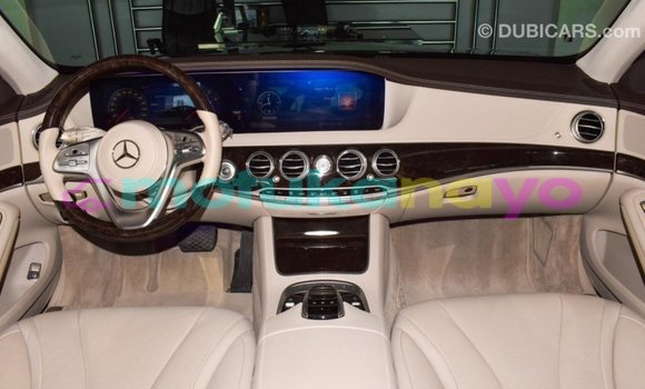 Acheter Import Voiture Mercedes-Benz 190 (W201) Noir à Import - Dubai, Bandundu Acheter Import Voiture Mercedes-Benz 190 (W201) Noir à Import - Dubai, Bandundu