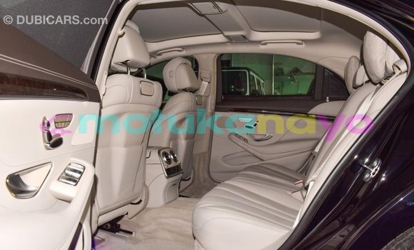 Acheter Import Voiture Mercedes-Benz 190 (W201) Noir à Import - Dubai, Bandundu Acheter Import Voiture Mercedes-Benz 190 (W201) Noir à Import - Dubai, Bandundu