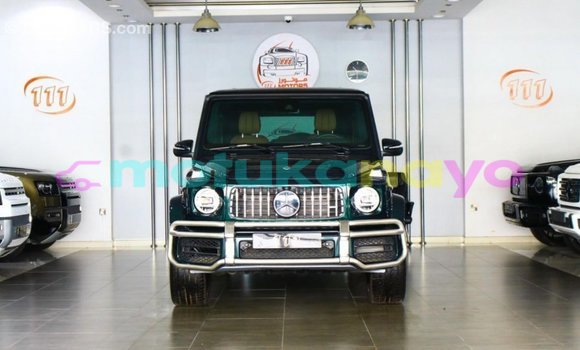 Buy Import Mercedes-Benz 190 (W201) Green Car in Import - Dubai in Bandundu Buy Import Mercedes-Benz 190 (W201) Green Car in Import - Dubai in Bandundu