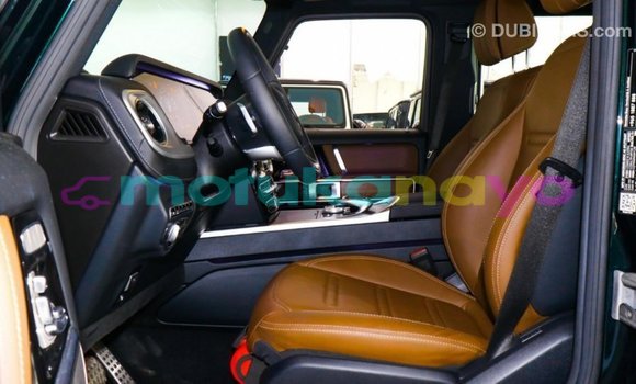 Buy Import Mercedes-Benz 190 (W201) Green Car in Import - Dubai in Bandundu Buy Import Mercedes-Benz 190 (W201) Green Car in Import - Dubai in Bandundu