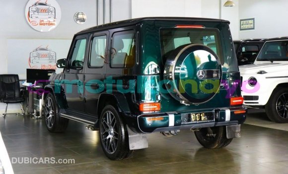 Buy Import Mercedes-Benz 190 (W201) Green Car in Import - Dubai in Bandundu Buy Import Mercedes-Benz 190 (W201) Green Car in Import - Dubai in Bandundu