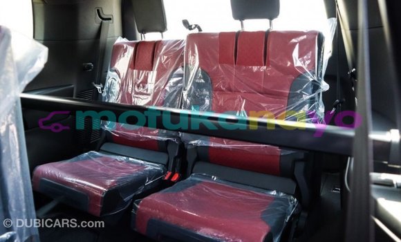 Buy Import Toyota Land Cruiser White Car in Import - Dubai in Bandundu Buy Import Toyota Land Cruiser White Car in Import - Dubai in Bandundu