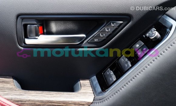 Buy Import Toyota Land Cruiser White Car in Import - Dubai in Bandundu Buy Import Toyota Land Cruiser White Car in Import - Dubai in Bandundu