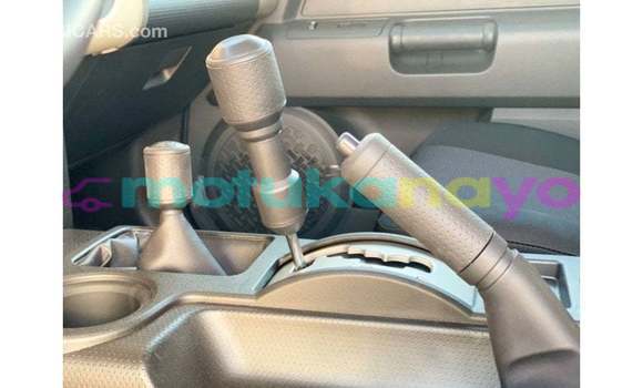 Buy Import Toyota FJ Cruiser White Car in Import - Dubai in Bandundu Buy Import Toyota FJ Cruiser White Car in Import - Dubai in Bandundu