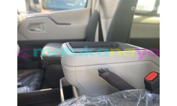 Buy Import Toyota Hiace White Car in Import - Dubai in Bandundu Buy Import Toyota Hiace White Car in Import - Dubai in Bandundu