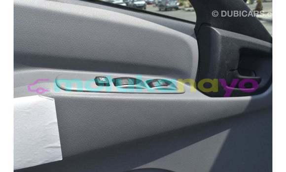 Buy Import Hino 300 Series White Truck in Import - Dubai in Bandundu Buy Import Hino 300 Series White Truck in Import - Dubai in Bandundu