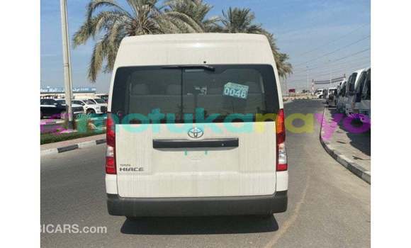 Buy Import Toyota Hiace White Car in Import - Dubai in Bandundu Buy Import Toyota Hiace White Car in Import - Dubai in Bandundu