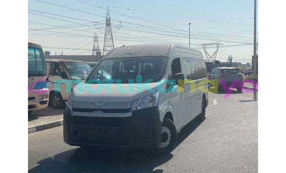 Buy Import Toyota Hiace White Car in Import - Dubai in Bandundu Buy Import Toyota Hiace White Car in Import - Dubai in Bandundu