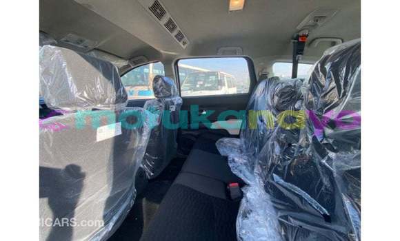 Buy Import Toyota Rush White Car in Import - Dubai in Bandundu Buy Import Toyota Rush White Car in Import - Dubai in Bandundu