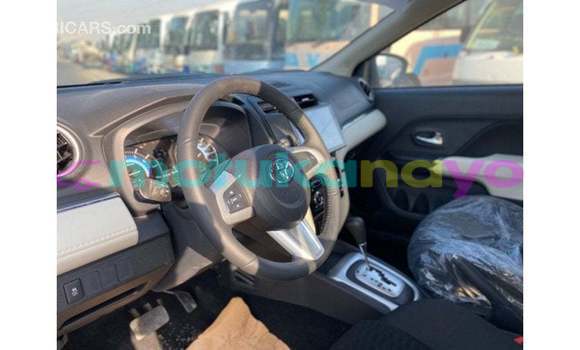 Buy Import Toyota Rush White Car in Import - Dubai in Bandundu Buy Import Toyota Rush White Car in Import - Dubai in Bandundu