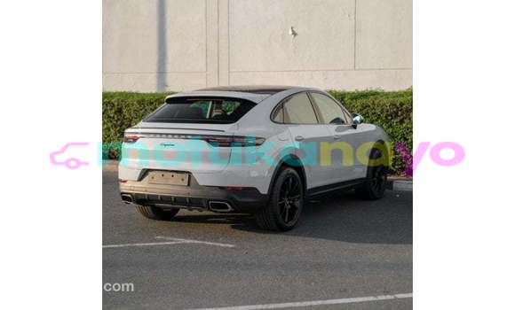 Acheter Import Voiture Porsche Cayenne Blanc à Import - Dubai, Bandundu Acheter Import Voiture Porsche Cayenne Blanc à Import - Dubai, Bandundu