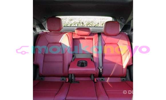 Acheter Import Voiture Porsche Cayenne Blanc à Import - Dubai, Bandundu Acheter Import Voiture Porsche Cayenne Blanc à Import - Dubai, Bandundu