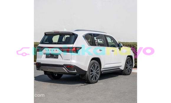 Buy Import Lexus LX White Car in Import - Dubai in Bandundu Buy Import Lexus LX White Car in Import - Dubai in Bandundu