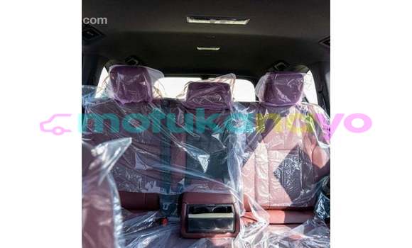Buy Import Lexus LX White Car in Import - Dubai in Bandundu Buy Import Lexus LX White Car in Import - Dubai in Bandundu