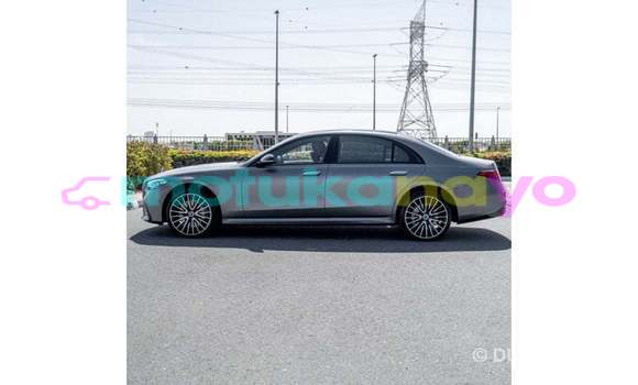 Buy Import Mercedes-Benz 190 (W201) Other Car in Import - Dubai in Bandundu Buy Import Mercedes-Benz 190 (W201) Other Car in Import - Dubai in Bandundu