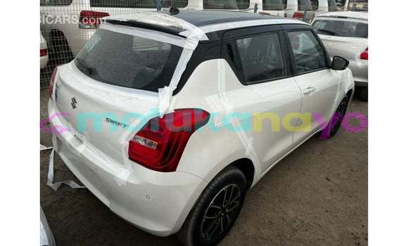 Buy Import Suzuki Swift White Car in Import - Dubai in Bandundu Buy Import Suzuki Swift White Car in Import - Dubai in Bandundu