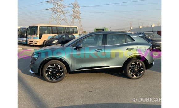 Buy Import Kia Sportage Green Car in Import - Dubai in Bandundu Buy Import Kia Sportage Green Car in Import - Dubai in Bandundu