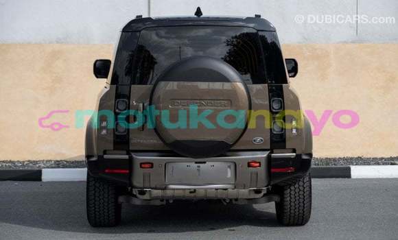 Acheter Import Voiture Land Rover Defender Marron à Import - Dubai, Bandundu Acheter Import Voiture Land Rover Defender Marron à Import - Dubai, Bandundu