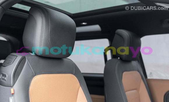 Buy Import Land Rover Defender Brown Car in Import - Dubai in Bandundu Buy Import Land Rover Defender Brown Car in Import - Dubai in Bandundu