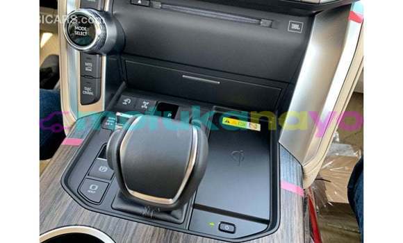 Acheter Import Voiture Toyota Land Cruiser Blanc à Import - Dubai, Bandundu Acheter Import Voiture Toyota Land Cruiser Blanc à Import - Dubai, Bandundu